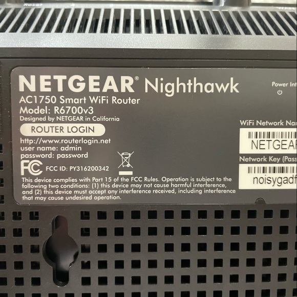 NETGEAR Nighthawk Smart Wi-Fi Router - Picture 4 of 6